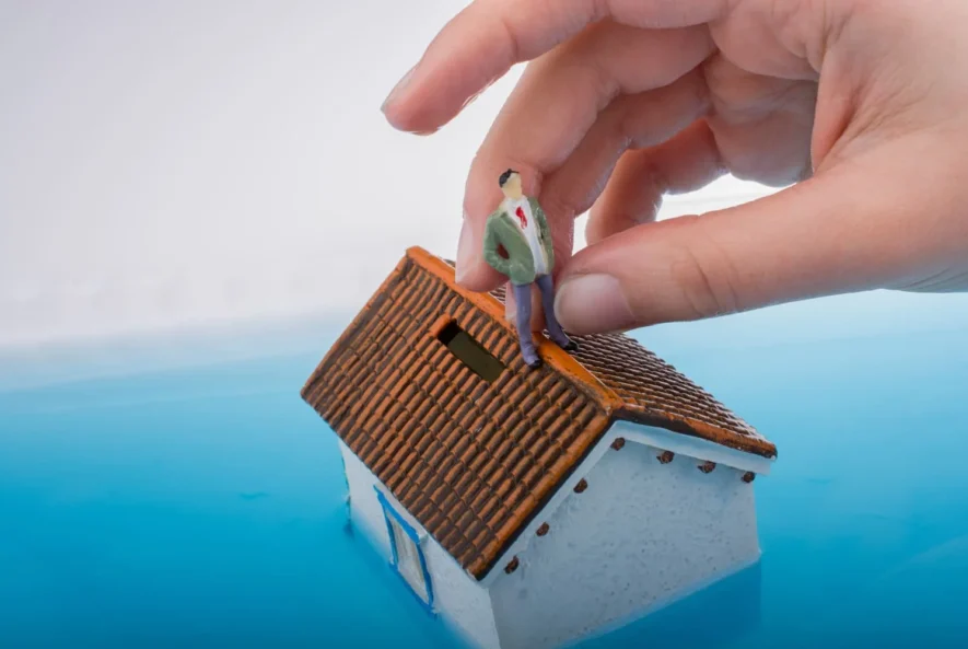 Insurance Cover Roof Damage in
