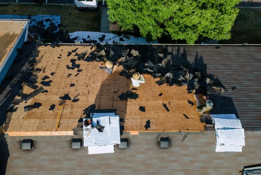 Memphis weather damages roofs