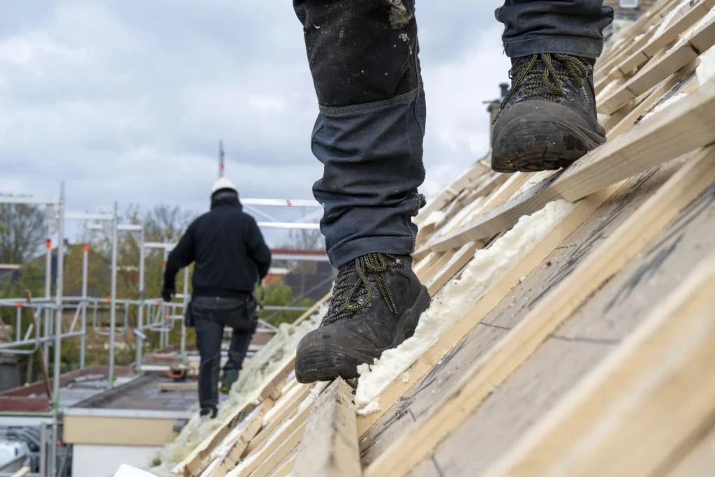 How to Choose a Roofing Contractor in Memphis