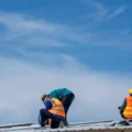 how to choose a roofing contractor in Memphis
